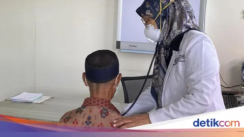 Warga Bengkulu Diimbau Kurangi Aktivitas Luar Rumah saat Asap Pekat